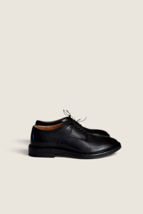 Bolina Alberto Fasciani black leather lace-up loafers with a sturdy sole and classic polished finish