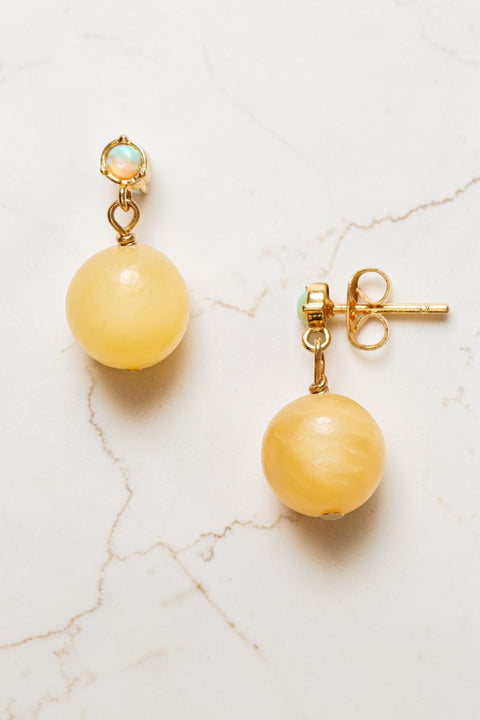 Bolina ANNI LU Ball Lemonade earrings featuring yellow jade beads and shimmering imitation opal studs in gold