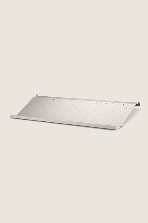 Bolina beige metal shoe shelf for String System, 78cm wide with perforated design for organized entryway storage.
