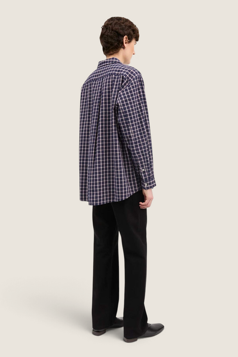 Bolina Edgar oversized navy white and red check shirt in organic cotton poplin, back view on a model.