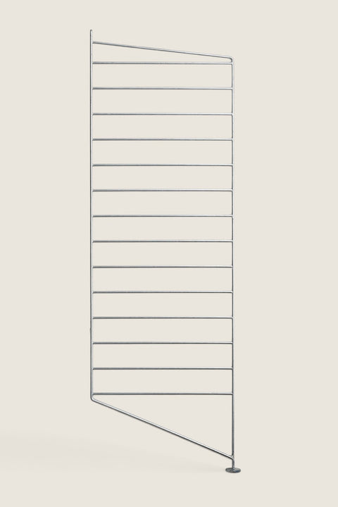 Bolina galvanised steel floor panel for String shelving system, 85cm high and 30cm deep, weather-resistant design.