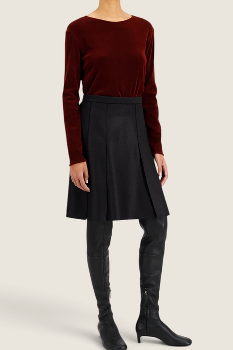 Bolina Harris Wharf London black A-line panel skirt in pressed wool with side pockets worn with a velvet top