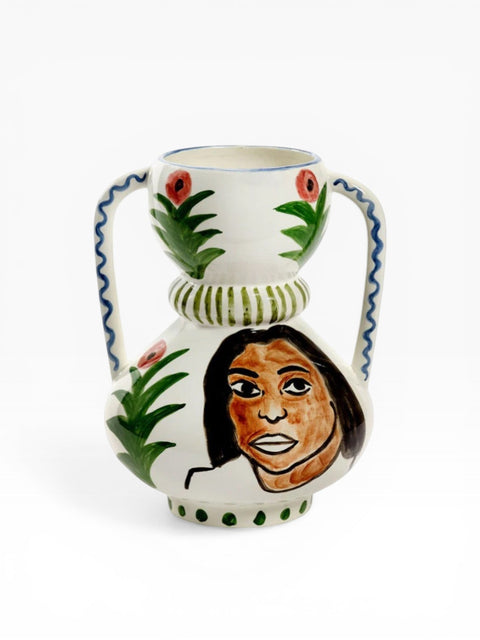 Bolina Santiago de Borja Mamey Mix vase with hand-painted portrait and floral motifs. Ceramic with organic shapes.