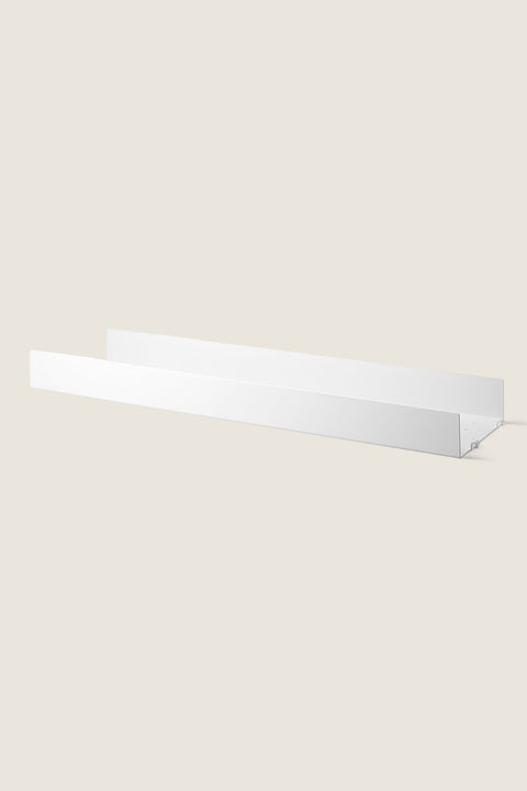 Bolina white powder-coated metal shelf with high edges for String System shelving units
