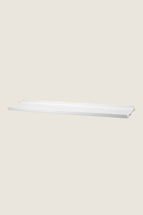 Bolina white perforated metal shelf with low edge for String System, 78x20 cm, made of powder-coated steel.