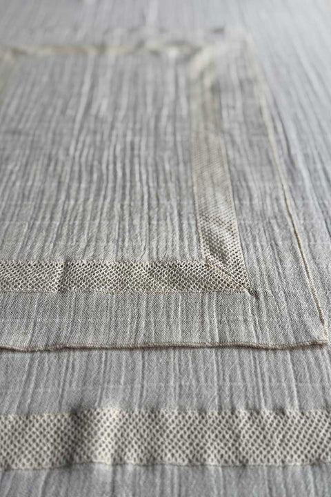 Bordbrikke - Net Lace Natural Melange