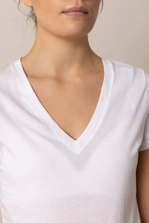 T-Skjorte - Essential V-Neck Optic White