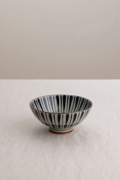 Skål – Japansk Keramikk Trait Bleu Noir