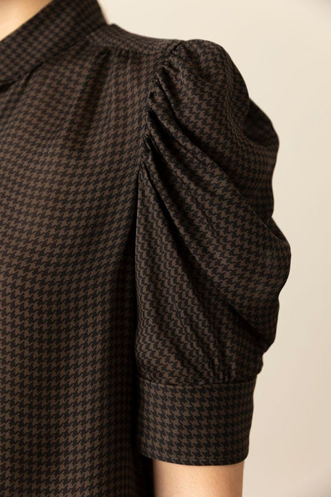 Topp - The Houndstooth Gillian Americano Multi