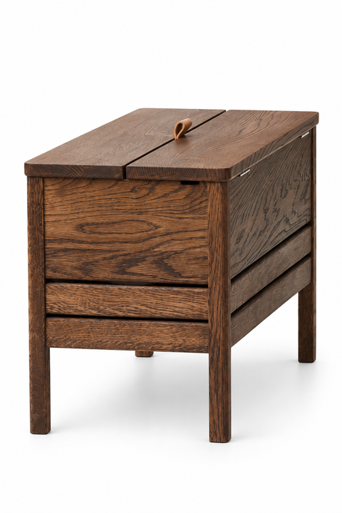 Benk - A Line Storage Bench 68 Røkt Eik