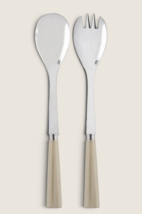 Bolina salatbestikk fra Sabre i Nature-serien med rustfritt stål og håndtak i imitert horn med et naturlig uttrykk.