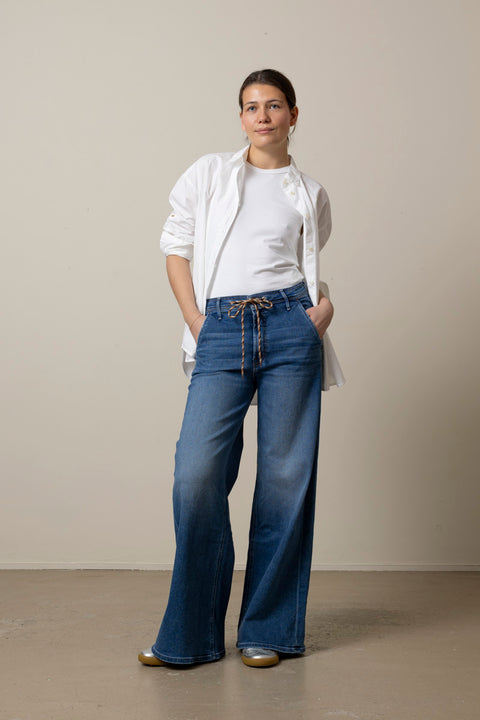 Jeans - The Drawn Undercover Prep Sneak Fuzzy Wuzzy Was A Be