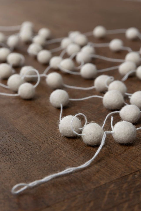 Girlander - Felt Miniballs Hvit