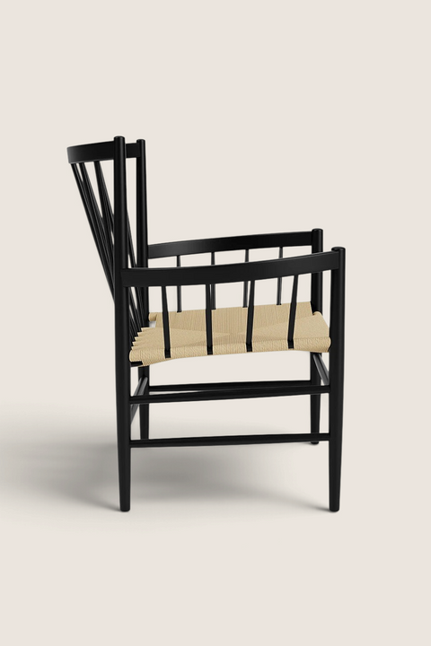 Lenestol - J82 Lounge Chair Sort Bøk/Natur
