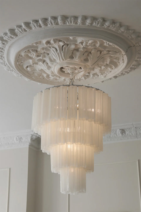 Taklampe - Fontaine Chandelier 4-layer Krom/Hvit