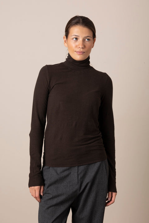 Genser - Gentle Turtleneck Dark Brown