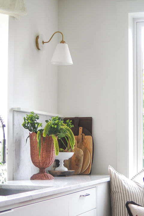 Vegglampe - Claire White Marble/Brass