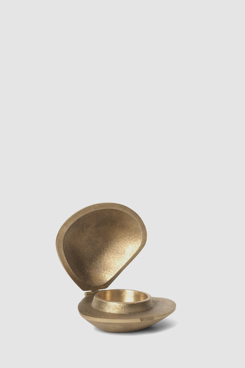 Telysholder - Clam Candle Holder Brass