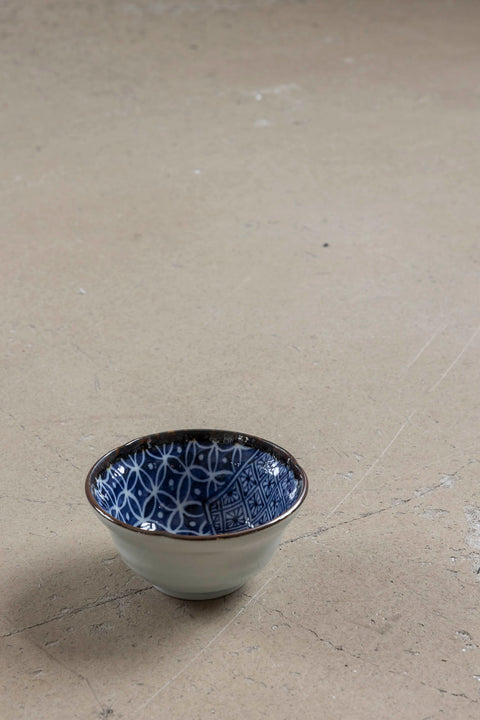 Skål - Japansk Keramikk Dia: 11cm Blue Motif 1
