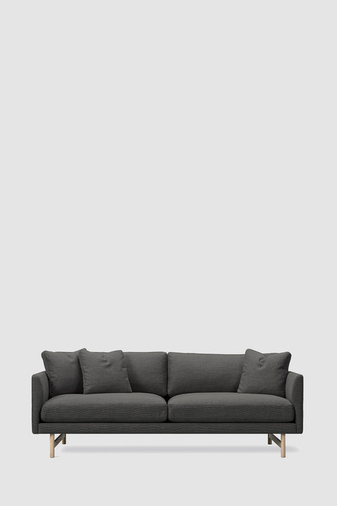 Sofa | Calmo 2-seter Model 5652 Sunniva 173 Lakkert Eik