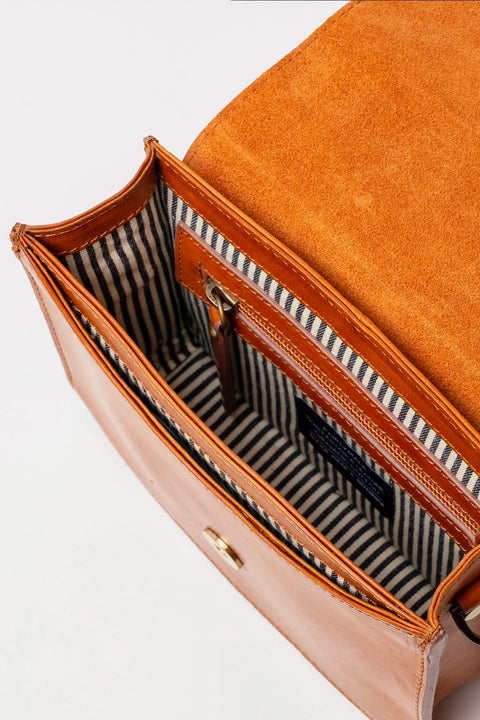 Veske | Audrey Mini Cognac Classic Leather, Checkered Strap
