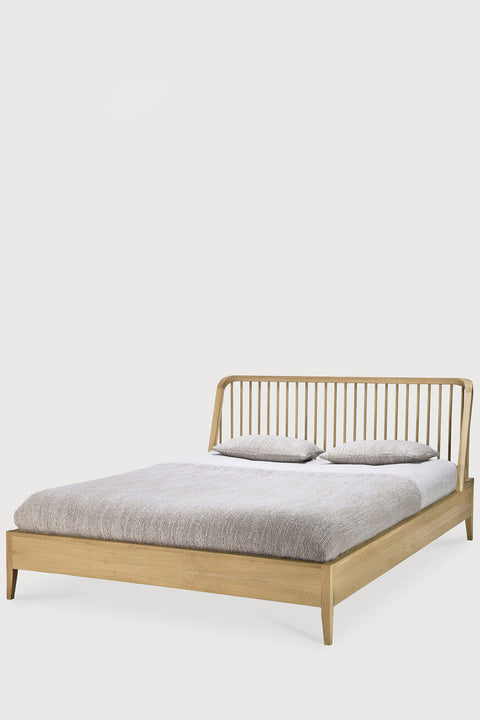 Seng | Spindle Bed 180x200cm Oak