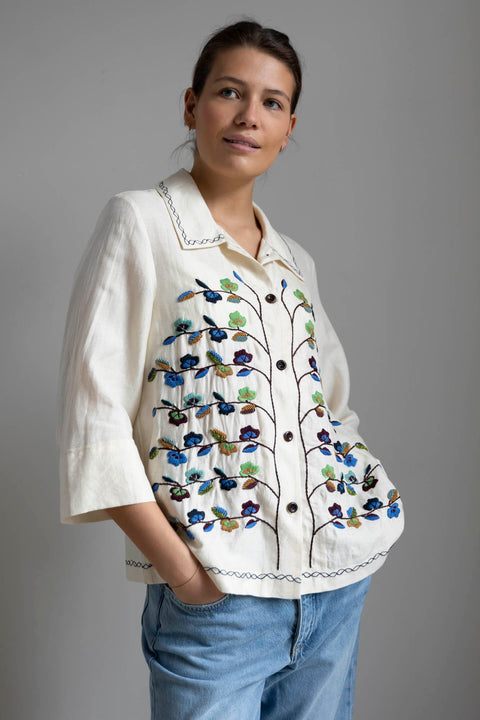 Skjorte | Trailing Flower Hand Embroidered Shirt