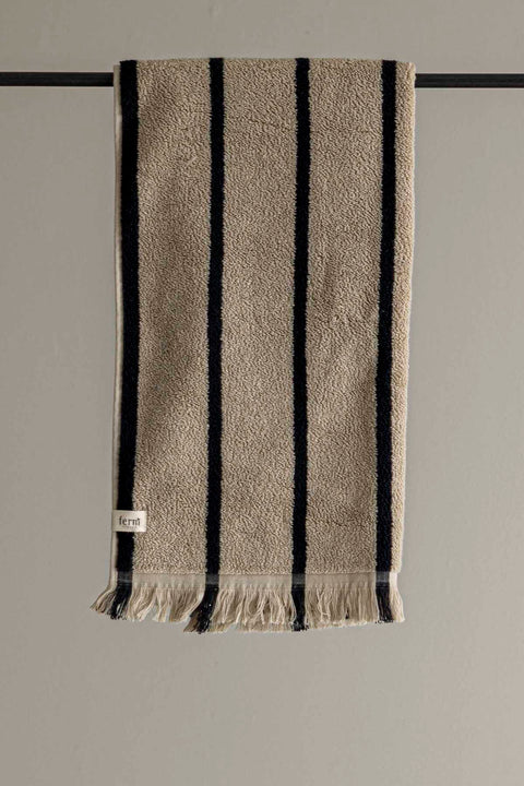 Håndkle | Alee Bath Towel 70x140cm Sand/Black